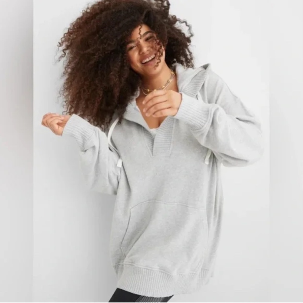 Aerie Down To Earth Oversized Henley V Neck Hoodie Sweatshirt Size Medium